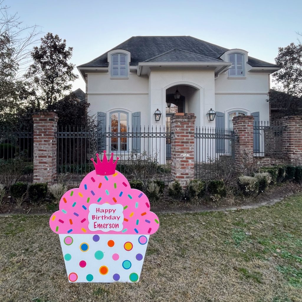 Birthday Cupcake Yard Sign